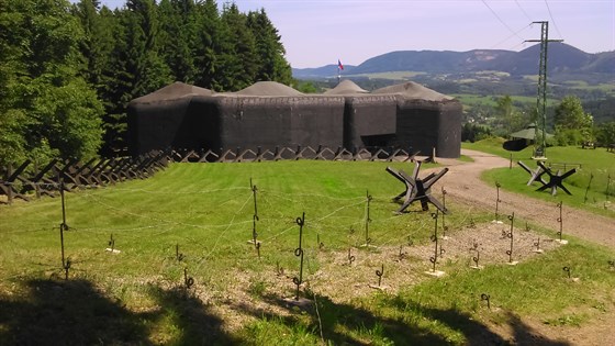 dělostřelecká tvrz stachelberg